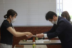 令和２年度第１回学校評議員会が行われました