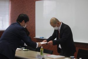 令和２年度第１回学校評議員会が行われました