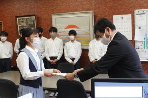 第11回全日本高校模擬国連大会 校内選考表彰式が行われました