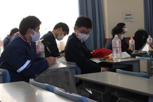 令和3年2月22日(月)3年生登校日です
