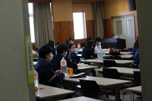 令和3年2月22日(月)3年生登校日です