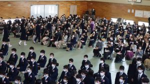 令和2年度 第71回卒業証書授与式が行われました