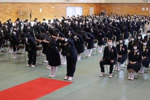 令和2年度 第71回卒業証書授与式が行われました