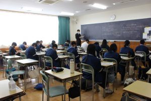 東日本大震災から10年。2021年3月11日、14時46分、黙とう。
