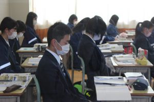 東日本大震災から10年。2021年3月11日、14時46分、黙とう。
