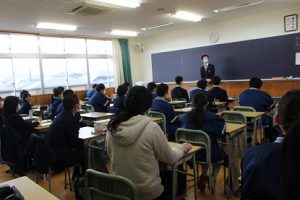 令和3年3月13日(土)1・2年生オープンスタディー「先輩の話を聞く会」
