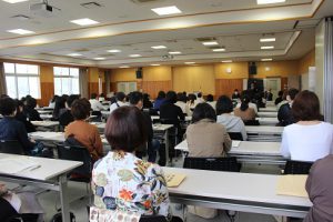 令和3年度PTA学年委員会・PTA総会・保護者進路説明会が行われました