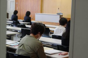 令和3年度PTA学年委員会・PTA総会・保護者進路説明会が行われました