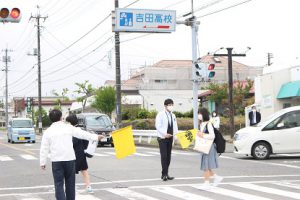 令和3年度第1回通学時マナーアップ運動が行われました