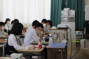 2021年度 第56回 高校生のための文化講演会(オンライン開催)が行われました