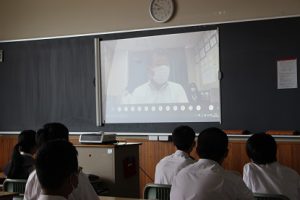 令和3年度離任式が行われました
