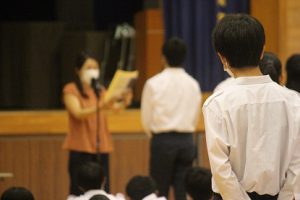 前期第２回試験後の合同LHRの様子です