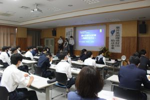 令和3年度山梨県立吉田高等学校 粟井英朗環境財団 助成事業 理数科「課題研究」発表会が開催されました