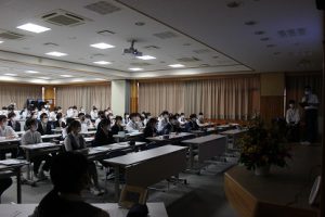 令和3年度山梨県立吉田高等学校 粟井英朗環境財団 助成事業 理数科「課題研究」発表会が開催されました