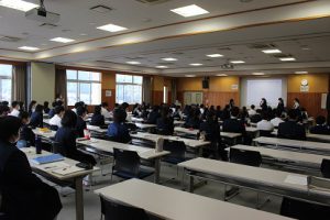 令和3年度 3年生面接ガイダンスが行われました