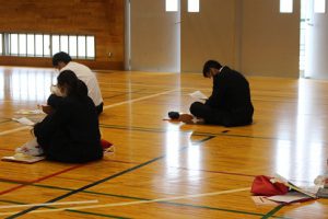 総合的な探究の時間 1学年 消費者講座が行われました