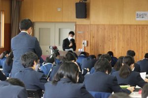 3学年進路説明会 出願に関してのガイダンスが行われました