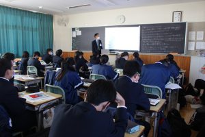 1学年総合的な探究の時間「富士山学Ⅰ」が行われました