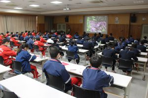1学年総合的な探究の時間「富士山学Ⅰ」が行われました