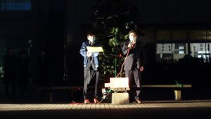 令和3年度クリスマスツリー点灯式が行われました