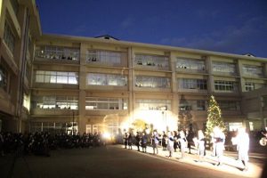 令和3年度クリスマスツリー点灯式が行われました