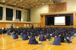 2年生対象の志望理由書書き方講座が行われました。