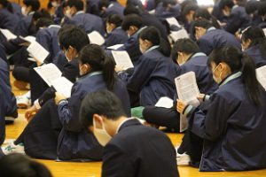 2年生対象の志望理由書書き方講座が行われました。