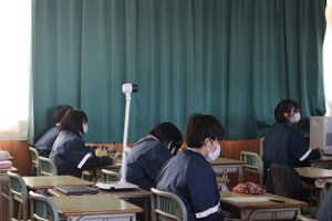 「富士山学Ⅰ」オンラインによる学年全体発表会が行われました