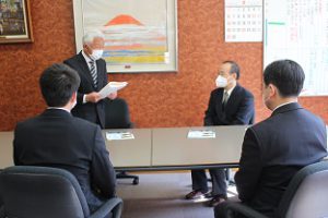古岡奨学会 第４０期生の卒業を祝う会が行われました