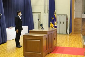 令和３年度表彰状授与式・記念品贈呈式・同窓会入会式が行われました。