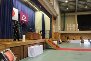 令和３年度表彰状授与式・記念品贈呈式・同窓会入会式が行われました。