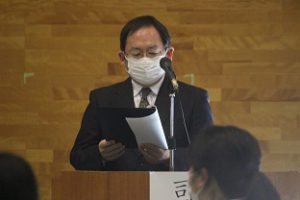 令和３年度表彰状授与式・記念品贈呈式・同窓会入会式が行われました。