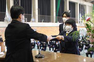 令和3年度 第72回山梨県立吉田高等学校卒業証書授与式が行われました