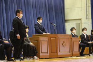 令和3年度退任式・離任式が行われました