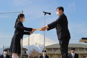令和4年度納め式を行いました