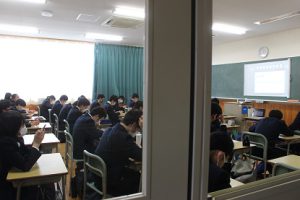 令和４年度前期生徒総会が行われました