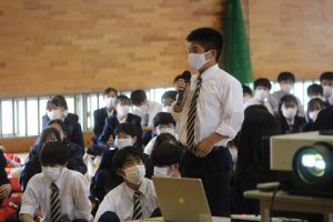 令和４年度前期生徒総会が行われました