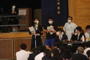 令和４年度前期生徒総会が行われました