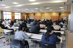 令和4年度PTA総会・PTA学年総会・保護者対象進路説明会が行われました