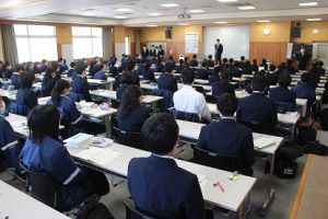 令和4年度理数科登校学習会が行われました