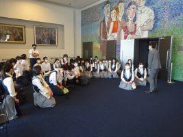 令和4年度芸術鑑賞会　オペラシアターこんにゃく座公演が行われました