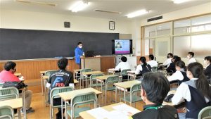 総合的な探究の時間「富士山学Ⅱ」プロジェクト２２３＃ふじしょうが行われました。