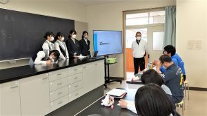 総合的な探究の時間「富士山学Ⅱ」プロジェクト２２３＃ふじしょうが行われました。