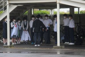 令和４年度山梨県高等学校県下一斉「通学時マナーアップ運動」が行われました