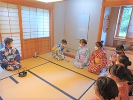 茶道部 夏の茶会研修会が行われました