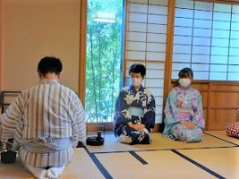 茶道部 夏の茶会研修会が行われました