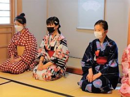茶道部 夏の茶会研修会が行われました