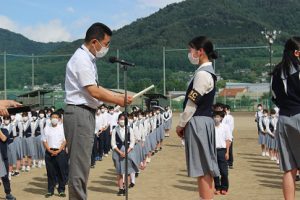 令和４年度納め式が行われました