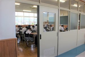 令和４年度３年生夏期課外 １・２年生夏期学習会の様子です