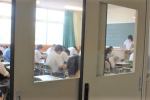 令和４年度３年生夏期課外 １・２年生夏期学習会の様子です
